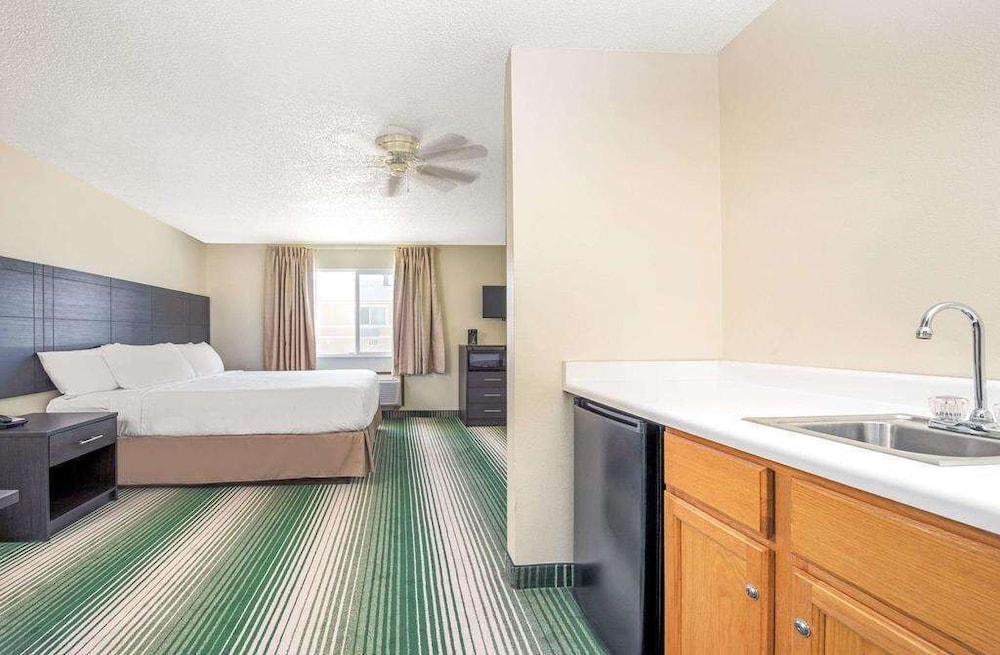 Surestay Plus By Best Western Montrose Eksteriør billede