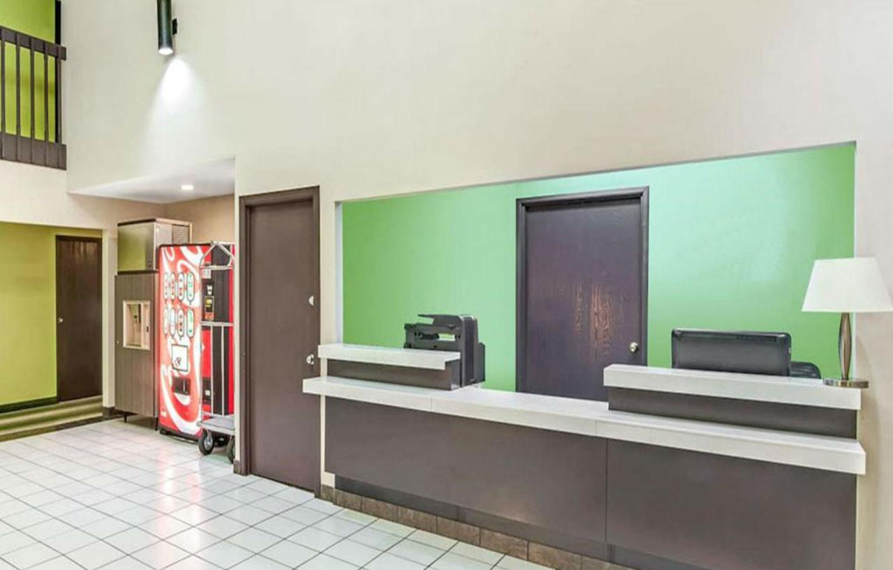 Surestay Plus By Best Western Montrose Eksteriør billede